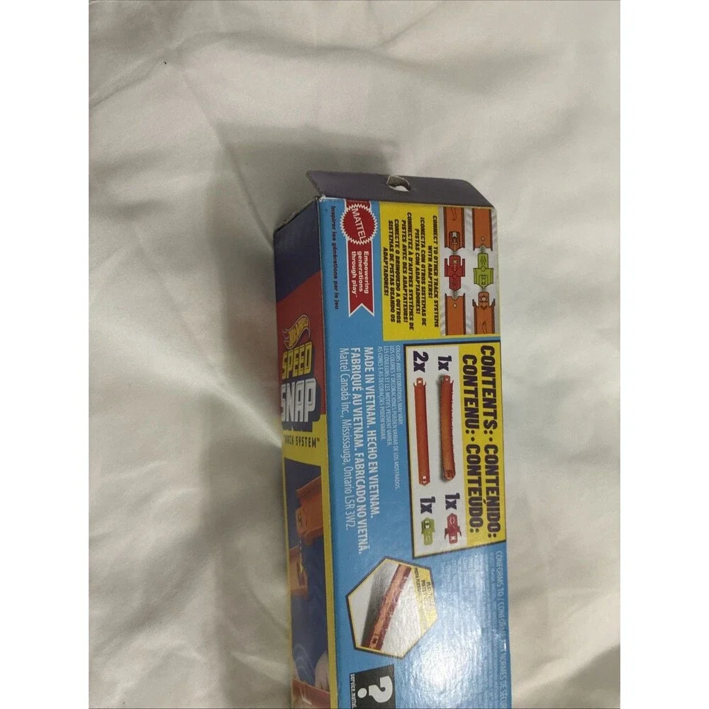 Hot Wheels Track Creator Straight Track Pack, 3 Feet of Speed Snap Track & 2 Ada
